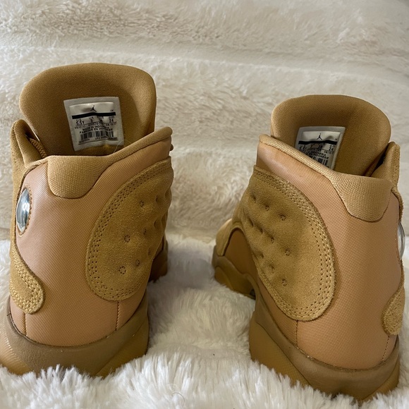 Air Jordan 13 Retro (Wheat) sneakers - Picture 5 of 6